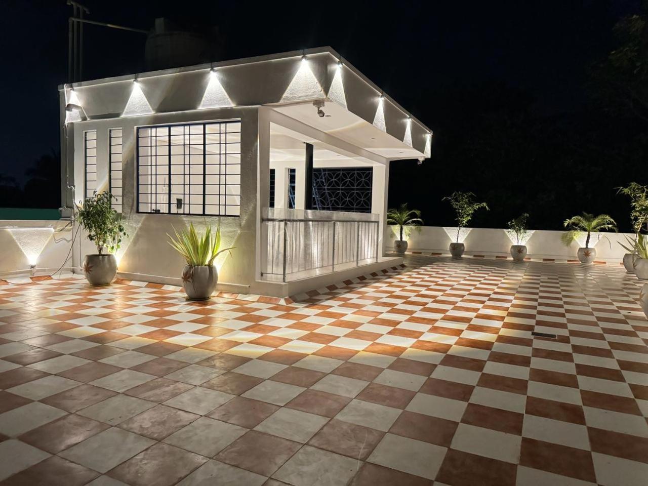 La Tamara Suite - Tie Hotels & Resorts ปอนดิเชอรี ภายนอก รูปภาพ