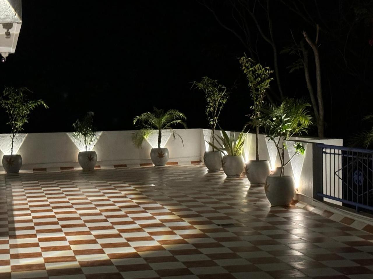 La Tamara Suite - Tie Hotels & Resorts ปอนดิเชอรี ภายนอก รูปภาพ
