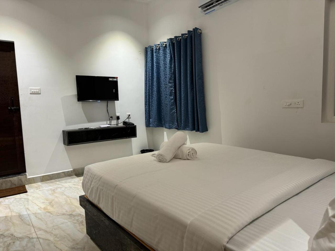 La Tamara Suite - Tie Hotels & Resorts ปอนดิเชอรี ภายนอก รูปภาพ